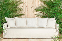 Modernes Sofa / weiß / Stoff / 3 Plätze