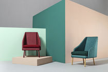 Moderner Sessel / Stoff / Holz