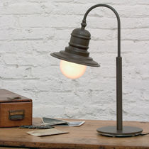 Tischlampe / klassisch / Metall / Innenraum