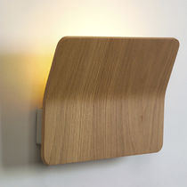 Moderne Wandleuchte / Holz / LED / rechteckig