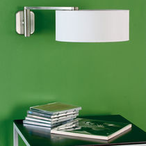 Moderne Wandleuchte / Nickel / Seide / Halogen