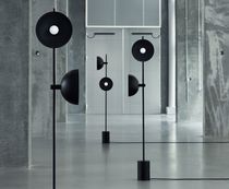 Stehleuchte / modern / Metall / Innenraum