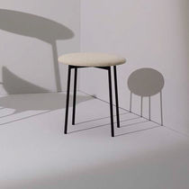 Moderner Hocker / Stoff / Metall / Contract