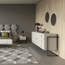 Modernes Sideboard / lackiertes Holz / aus...