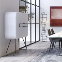 Hochbeiniges Sideboard / modern / lackiertes...