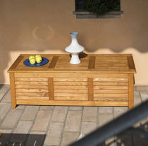Moderne Gartenbank / Holz
