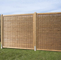 Platten-Zaun / Kiefer / Garten / modern