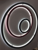 Moderne Wandleuchte / Aluminium / LED /...