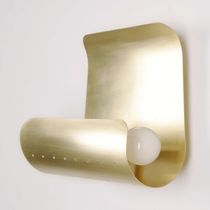 Moderne Wandleuchte / Messing / mit Glühlampe