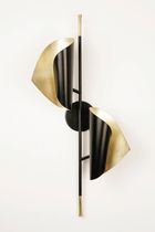 Moderne Wandleuchte / Messing / mit Glühlampe...