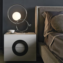 Nachttischlampe / modern / poliertes Metall...