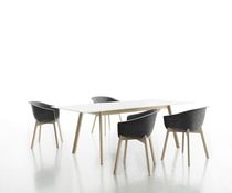 Holz-Schreibtisch / modern / Werner Aisslinger