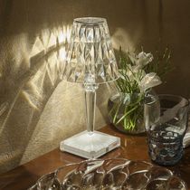 Tischlampe / PMMA / modern / gerade