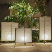 Bodenlampe / Edelstahl / Stoff / modern