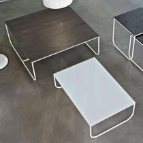 Moderner Couchtisch / Glas / lackiertes...