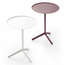 Moderner Stehtisch / aus MDF / Stahl / rund