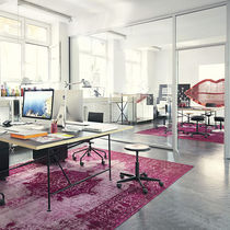 Arbeitshocker aus Eiche / Metall / Polster...