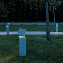 Garten-Leuchtpoller / modern / aus Methacrylat...