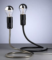 Tischlampe / modern / Metall / orientierbar