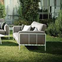 Modernes Sofa / für den Außenbereich / Farbe...