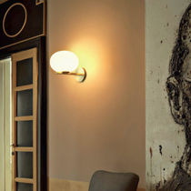 Moderne Wandleuchte / Metall / LED / rund