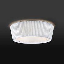 Moderne Deckenleuchte / rund / aus Methacrylat...