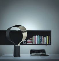 Tischlampe / Metall / originelles Design...