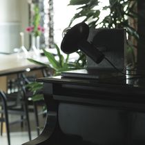 Tischlampe / Aluminium / Eisen / klassisch