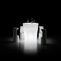 Moderner Stehtisch / HPL / Polyethylen /...
