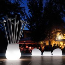 Bodenlampe / modern / Polyethylen / Innenraum