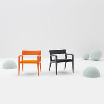 Moderner Sessel / Stoff / Leder / Kunstleder