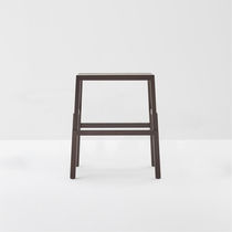 Moderner Barhocker / aus Buche / lackiertes...