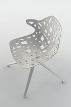 Stuhl / originelles Design / drehbar / Aluminiumguss