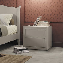 Nachttisch - alle Hersteller aus Architektur und Design - Videos