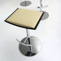 Moderner Barhocker / Leder / Stoff / Metall