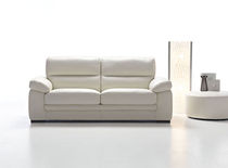 Bettsofa / modern / Leder / Stoff