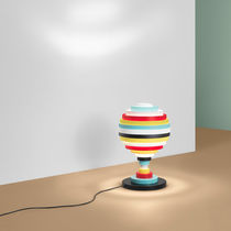 Tischlampe / originelles Design / Aluminium...