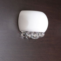 Moderne Wandleuchte / Metall / Kristall...