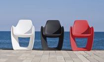Moderner Stuhl / 100% recycelbar / Polyethylen...