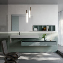 Moderner Badezimmer-Schrank / mattlackiertes...