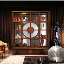 Klassische Vitrine - alle Hersteller aus Architektur und Design - Videos