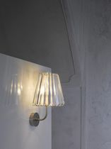 Klassische Wandleuchte / Stoff