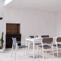 Stuhl / skandinavisches Design / lackiertes...