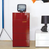 Moderner Chiffonnier / lackiertes Holz /...