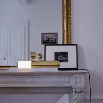 Tischlampe / modern / Messing / LED