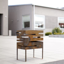 Garten-Feuerkorb / Holz / Eisen / modern