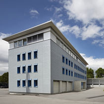 Fertigbau-Gebäude / Beton / Holzkonstruktion