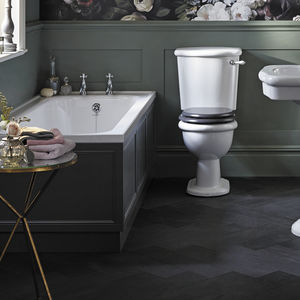 freistehendes WC
