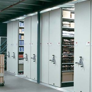 Verschieberegal für Lagerung / für Büro / für Archiv / mechanisch