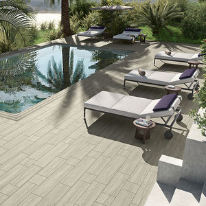 Beton-Poolumrandung 1